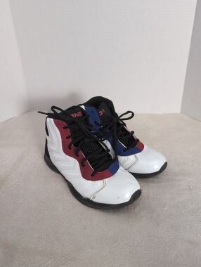 And 1 Basketball youth Boys Shoes Size 5 White with Red Blue